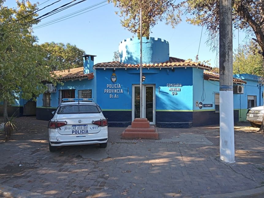 Detienen a nueve policías bonaerenses en una causa por drogas en Moreno
