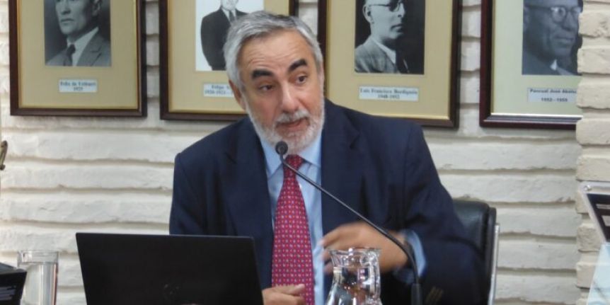 Guerra contra la inflación: intendente radical anunció aumento extra a municipales