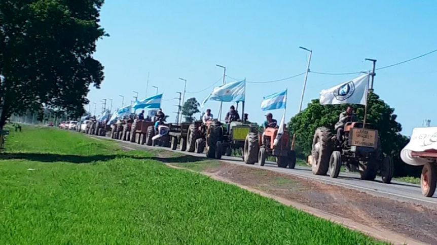 El campo salió a cruzar al Presidente por las retenciones: