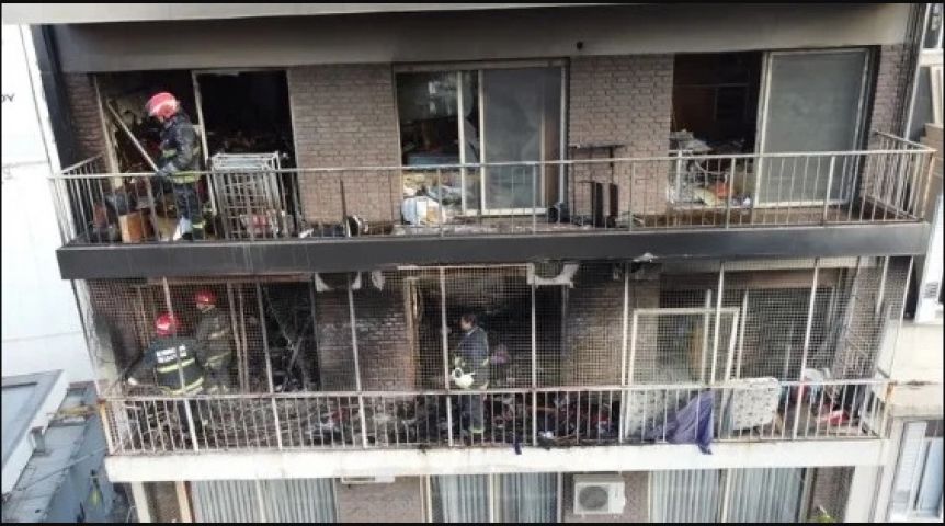 Incendio en Recoleta: según las pericias el fuego se originó por la batería de un monopatín