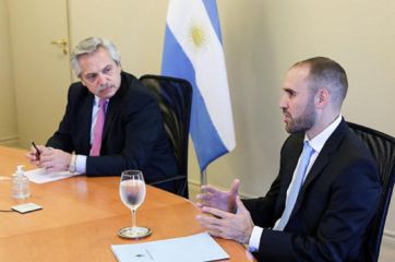 Alberto Fernández y Martín Guzmán acorralados por el rumbo de la economía 