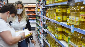 Temor por una inflación de dos dígitos en julio ante la escalada de precios por la suba del dólar blue