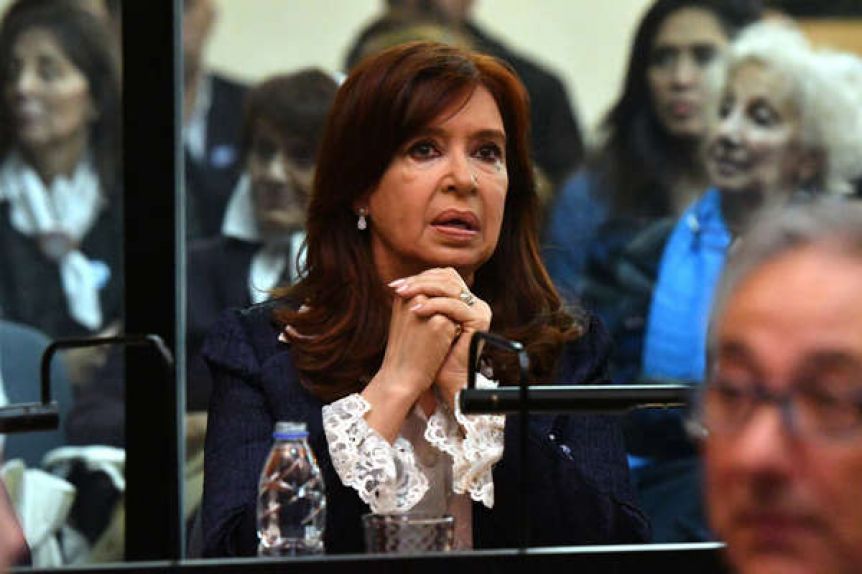 La UIF pidió la absolución de Cristina Kirchner en la causa por la Obra Pública en Santa Cruz