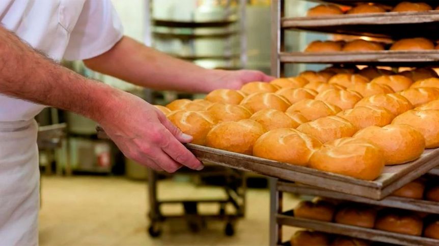 ¿Sin pan ni pastas?: el Gobierno no paga los subsidios y los molinos dejarían de vender harina