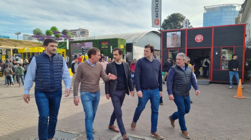 Intendentes opositores se subieron al ring y dijeron presente en la Expo Rural
