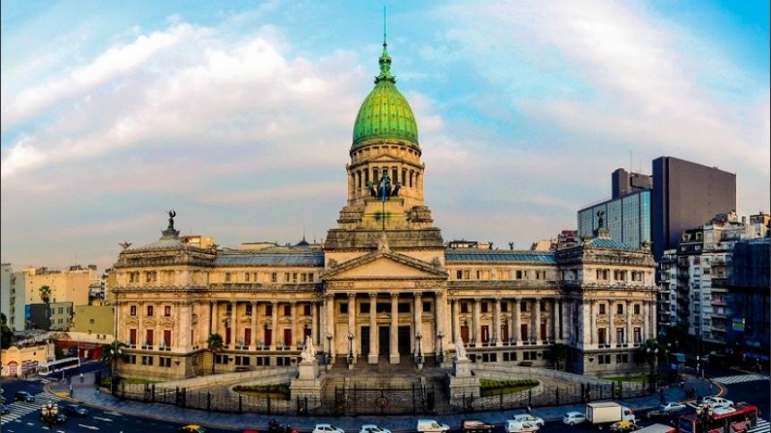 El Congreso empieza a debatir la eutanasia