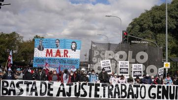 Jornada marcada por fuertes reclamos: paro nacional docente y acampe piquetero en plaza de mayo