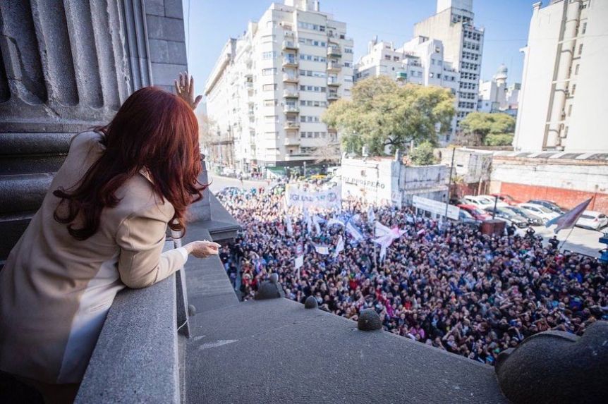 Defensa Tendencia En Redes Y Más Apoyos Lo Que Dejó Cfk La Tecla