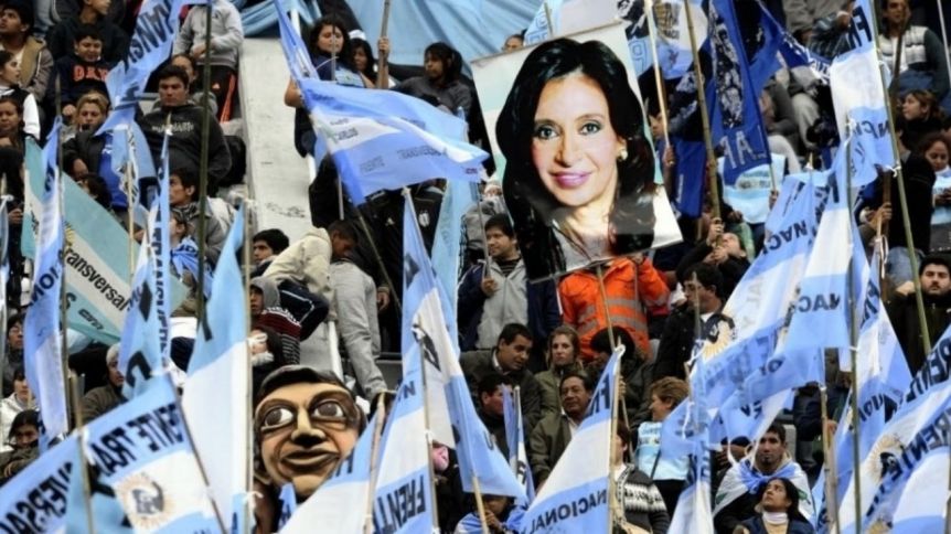 Con movilizaciones, plazas y plenarios, el peronismo saca a su gente a la calle