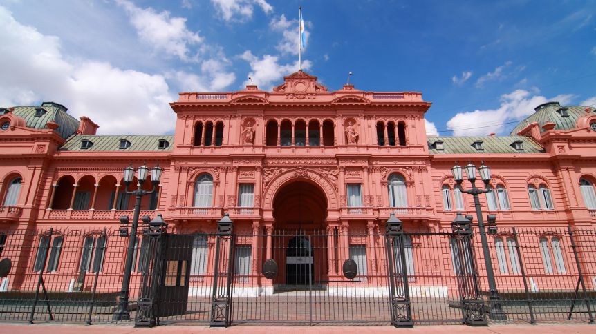 La coparticipación cayó 2% en agosto