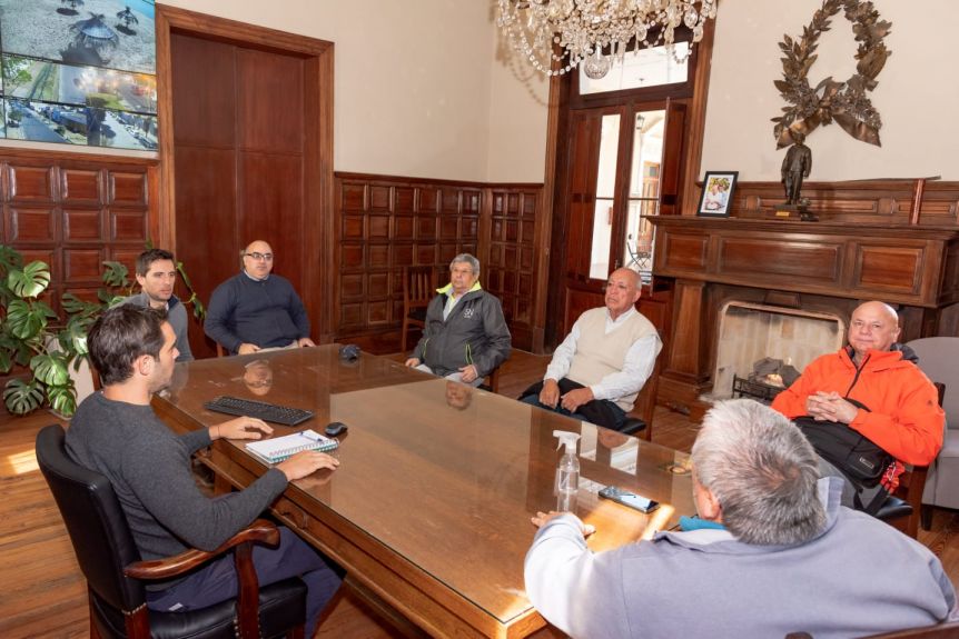 Municipio de la Segunda otorgó a sus trabajadores un bono de 200 mil pesos
