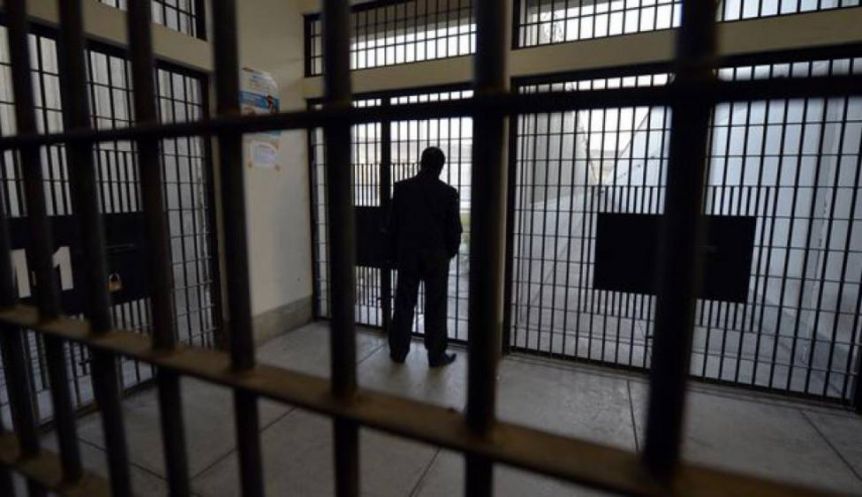 Promulgan ley que crea una Bicameral para adecuar legislación sobre preventivas y excarcelaciones