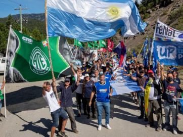 Acceso al Lago Escondido: el Derrotero en la Justicia