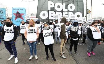 Piqueteros de izquierda movilizan a Gobernación para reclamar por la falta de viviendas