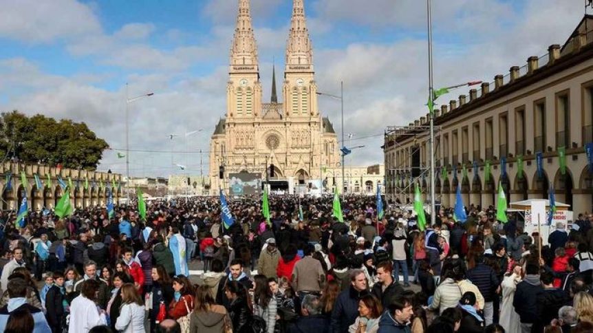 Santa grieta: oficialismo y oposición juntos para peregrinar a Luján