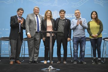 La Provincia extendió el Boleto Estudiantil y Kicillof reivindicó la igualdad de oportunidades