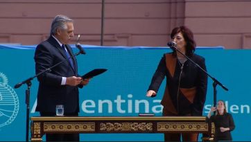 En medio de las quejas de La Cámpora, Alberto le tomó juramento a sus tres ministras