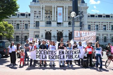 Otra vez paro: gremios docentes opositores a Baradel reclaman aumento salarial y rechazan la quinta hora