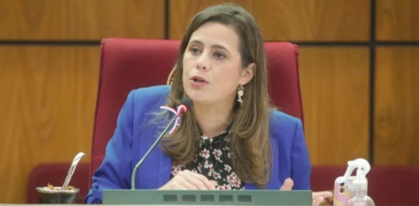 Al ritmo de Shakira una diputada paraguaya enfrentó a la oposición