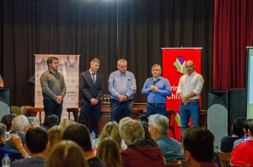 El vecinalismo bonaerense sacó músculo en Olavarría y prepara una ambiciosa estrategia