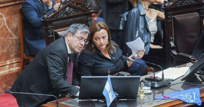 Escandalosa sesión en Diputados: Juntos no dio quorum y Moreau seguirá como presidenta