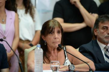 Con equipo completo, los Legisladores del FdT salieron en bloque a defender a Cristina