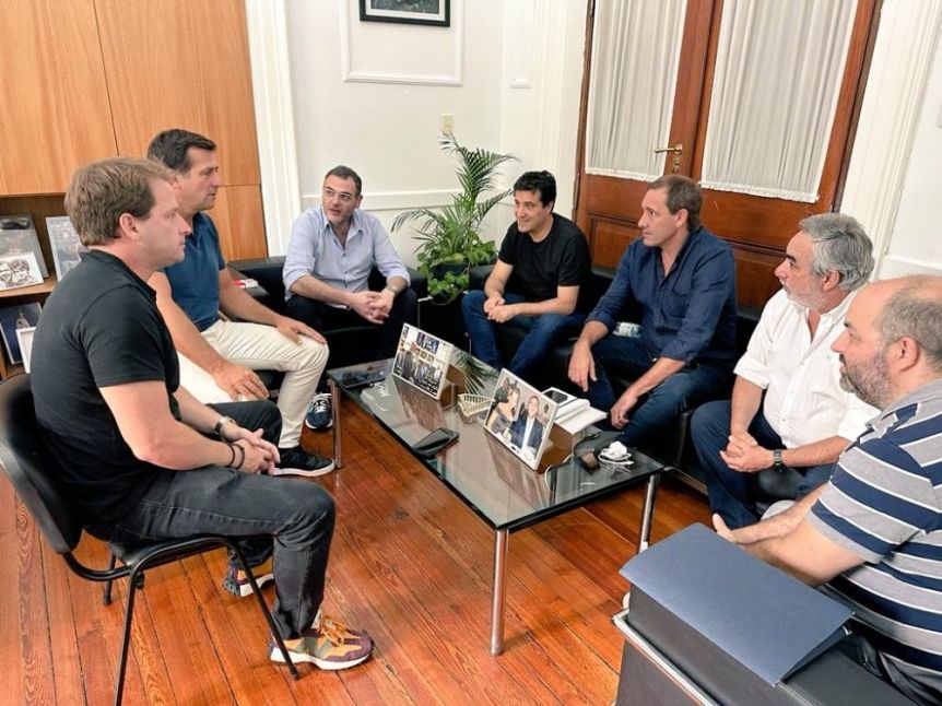 La distribución de fondos a los municipios jaquea (otra vez) la sesión del Presupuesto