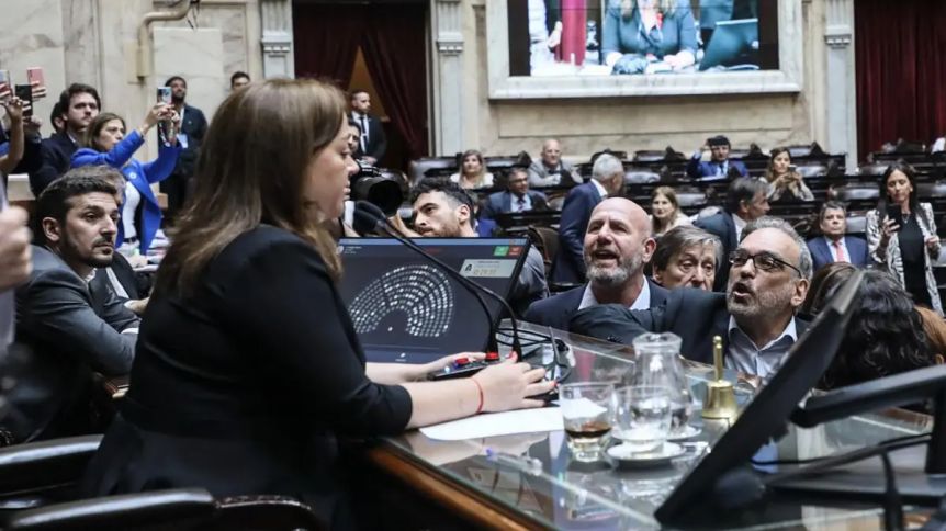 Tras el escándalo, el oficialismo buscará una nueva sesión antes de fin de año