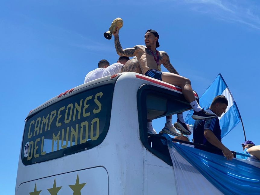 Termin la caravana de la Selecci n y los jugadores se fueron en