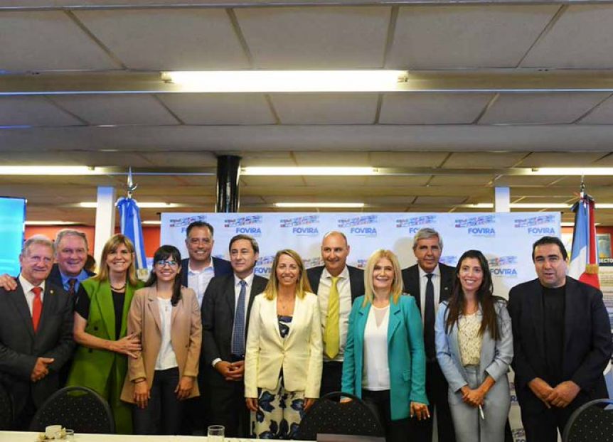 Magario y otros vicegobernadores se alinearon con las críticas a la Corte Suprema