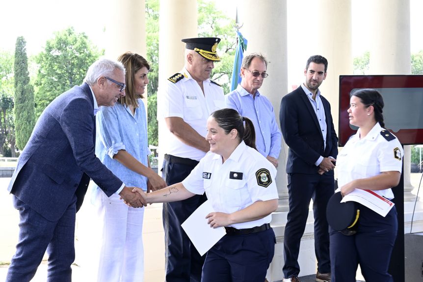 Tigre rindió homenaje a los efectivos de la Policía de la Provincia de Buenos Aires en un nuevo aniversario