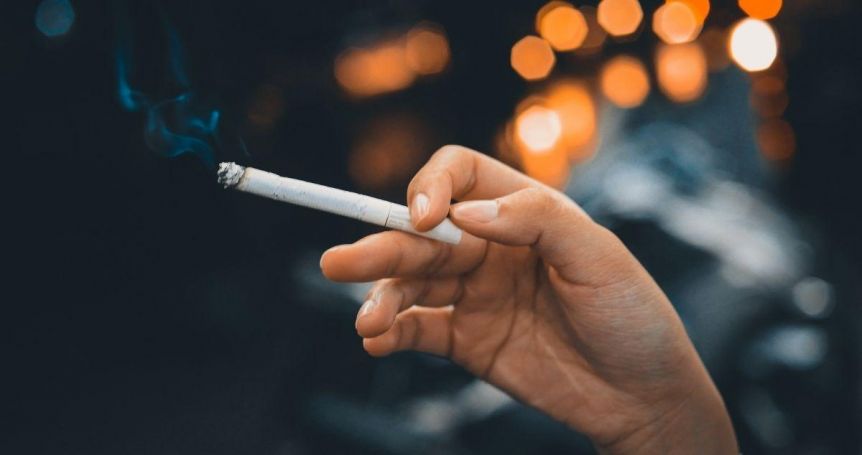 No se podrá fumar en espacios públicos en México