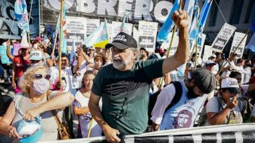 En alerta por la baja de los planes, piqueteros opositores preparan movilización