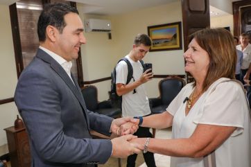 Aciertos y errores de los presidenciables en el inicio de la campaña