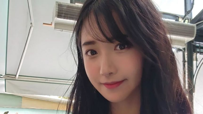 Una influencer coreana fue asaltada cuando transmitía en vivo su paseo por Buenos Aires