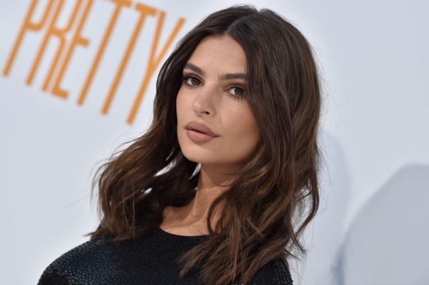 Emily Ratajkowski reveló por qué le cuesta conseguir pareja