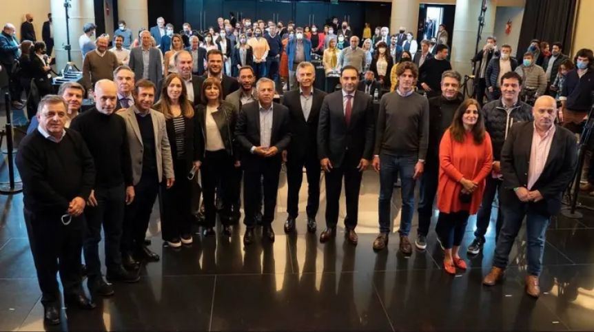 La definición de candidaturas y el fantasma de la ruptura, en el menú de la mesa nacional de Juntos