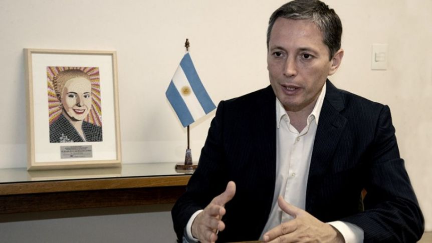 Gray: “La elección en la provincia tiene un final abierto, no está definida”
