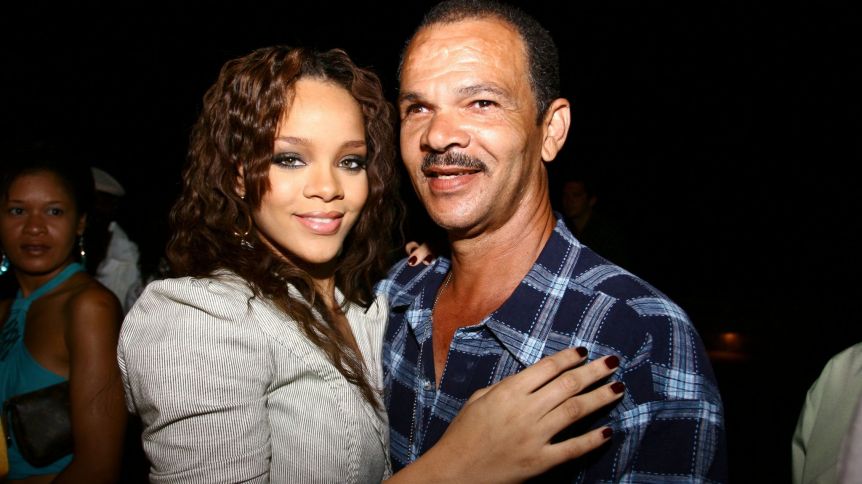 El padre de Rihanna confirmó haberse enterado del embarazo en el Super Bowl