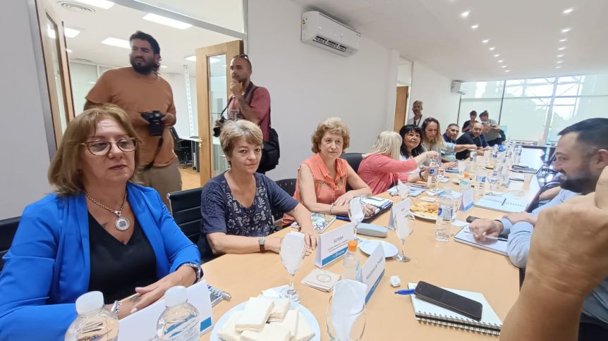 Provincia convocaría esta semana a los docentes tras el acuerdo nacional