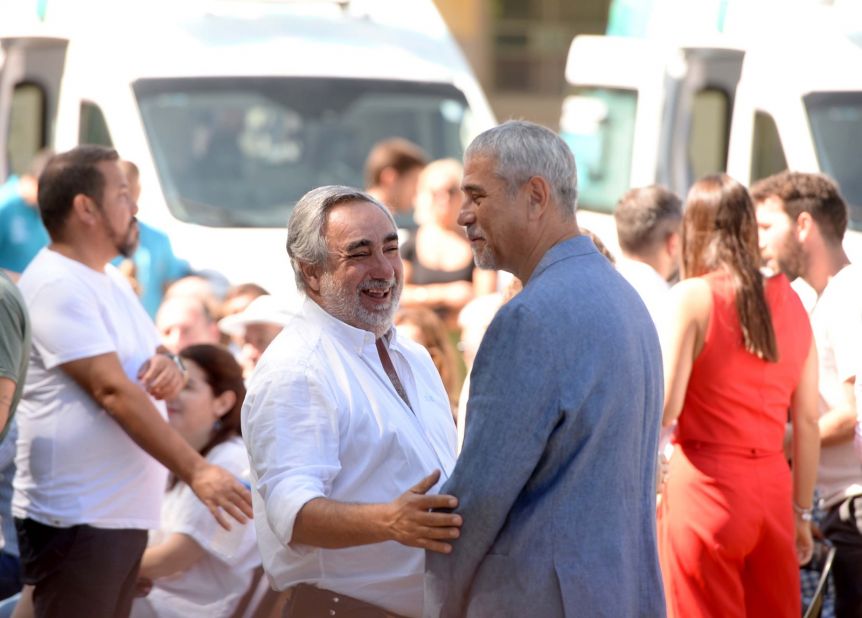 Los boina blanca apuran al Gobernador: reunión y fondos, las urgencias radicales