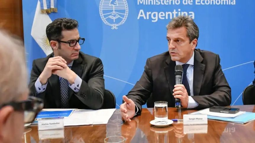 Ni Precios Justos, ni Camioneros: la inflación no baja y Massa le reza a la desaceleración