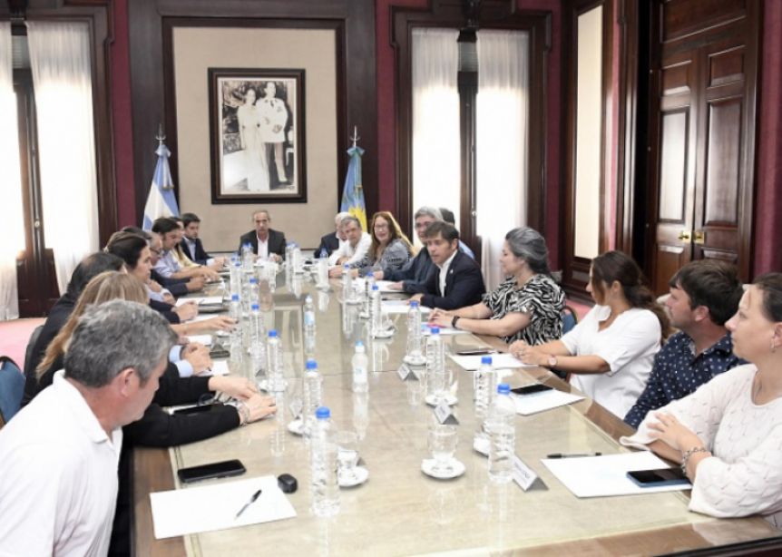 Kicillof reunió al campo y ratificó la continuidad de la emergencia