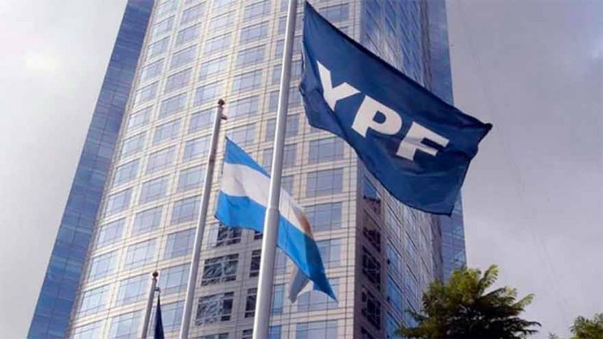 YPF: Kicillof vinculó el fallo contra Argentina con el año electoral y los buitres