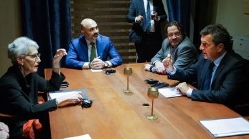Rumores, fotos que dan celos, y la frase que el massismo repite como un mantra
