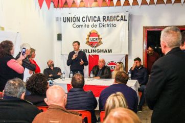 Oficialismo hace pie en el interior, y la oposición busca fortalecerse en el Conurbano