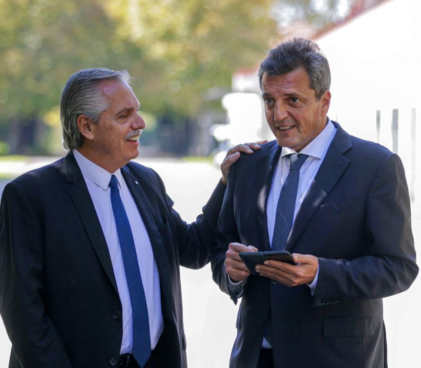 Todos en el barro: indirectas, directas y una guerra de frases a días del cierre de listas