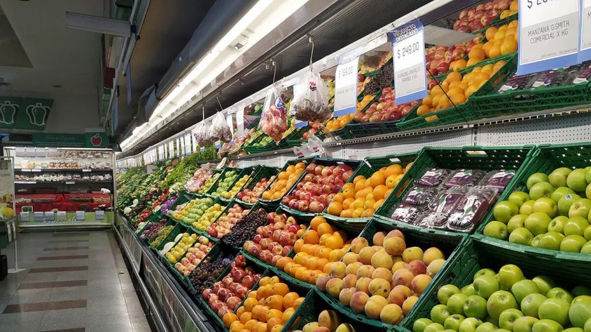 Alimentos: los precios se multiplicaron del campo a la góndola 3,9 veces en abril - La Tecla