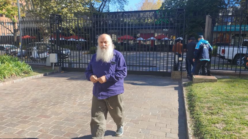 Piedra libre para Pérsico: visita sorpresa a Kicillof en plena marcha piquetera