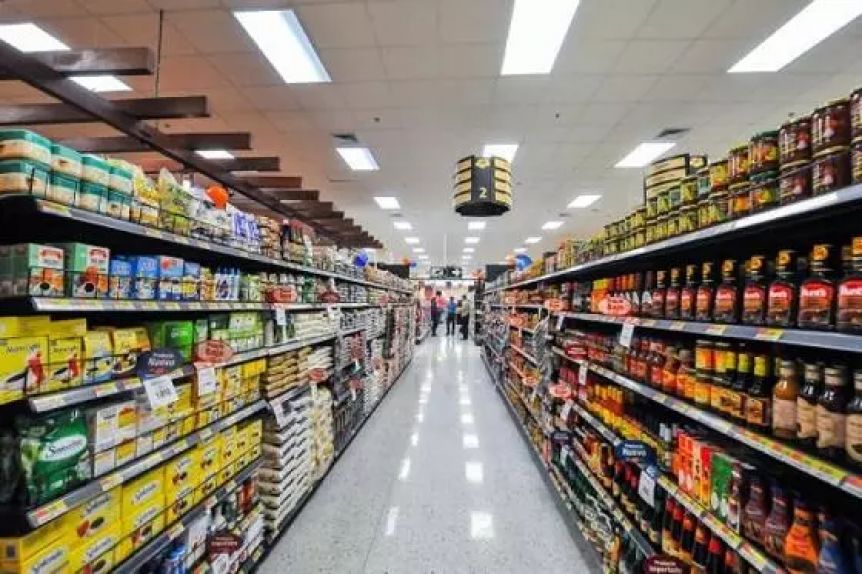 Marzo mostró leve aumento de ventas en supermercados, mientras bajaron las mayoristas